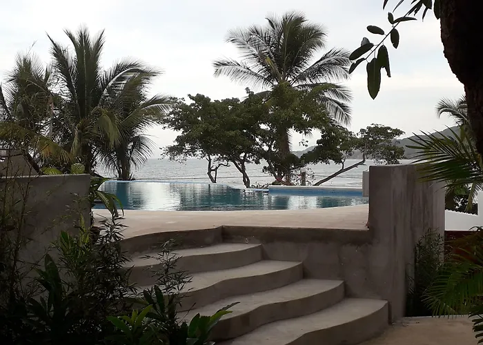 Ysuri Sayulita - Beachfront Hotel